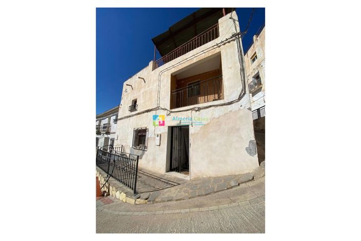 Image No.1-Maison de ville de 4 chambres à vendre à Lijar