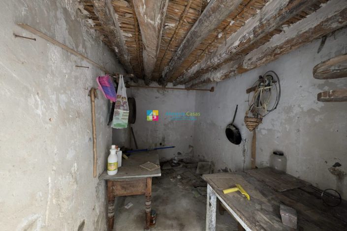 Image No.35-4 Bed Townhouse for sale