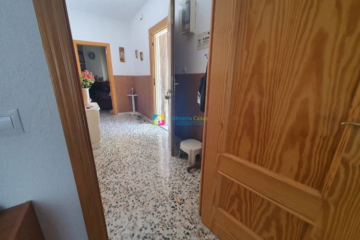 Image No.22-3 Bed Country House for sale