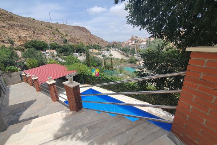 Image No.25-3 Bed Country House for sale