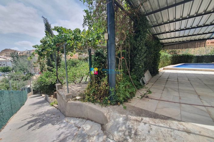 Image No.40-3 Bed Country House for sale