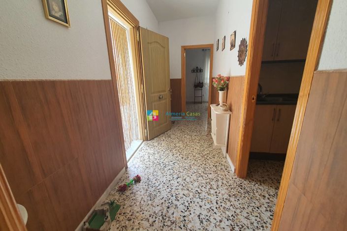 Image No.6-3 Bed Country House for sale