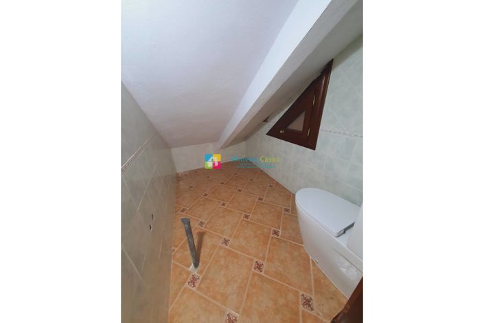 Image No.41-9 Bed Villa for sale