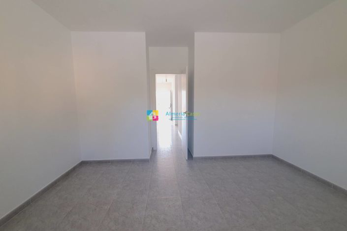 Image No.30-3 Bed Villa for sale