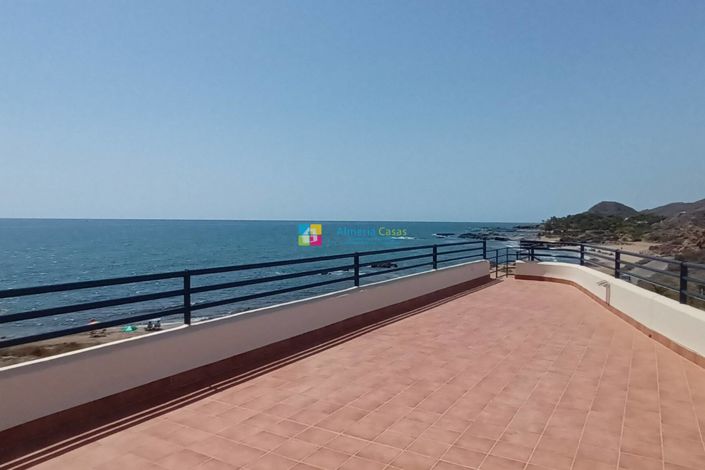 Image No.25-3 Bed Villa for sale