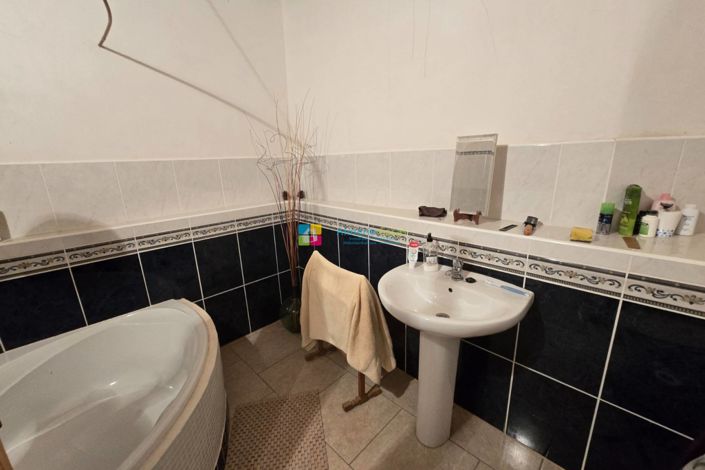 Image No.18-Maison de campagne de 4 chambres à vendre à Albox