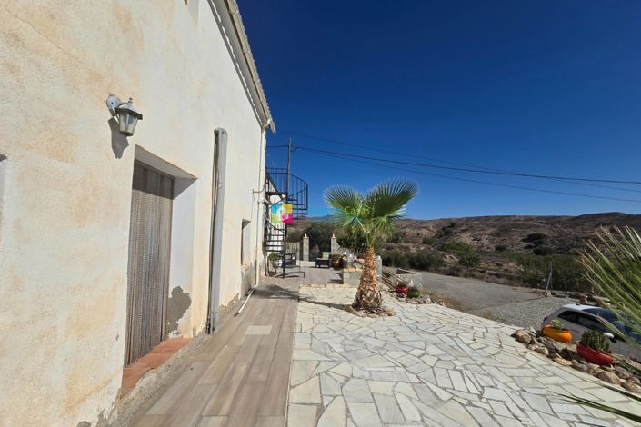 Image No.30-Maison de campagne de 4 chambres à vendre à Albox