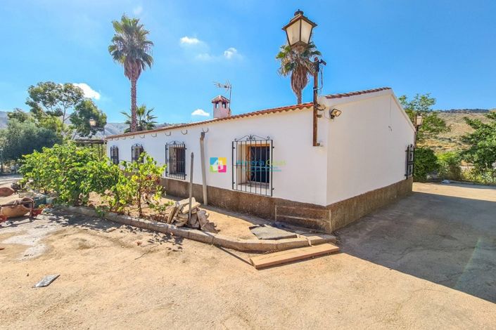 Image No.4-4 Bed Country House for sale