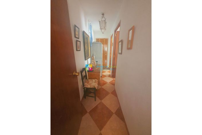 Image No.12-2 Bed Country House for sale