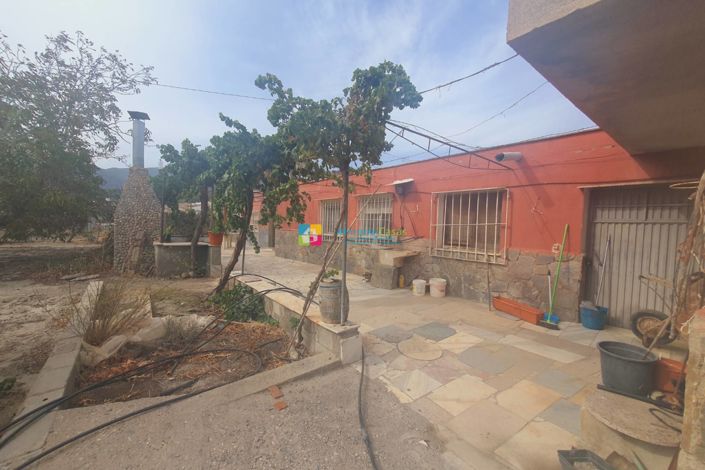 Image No.2-2 Bed Country House for sale