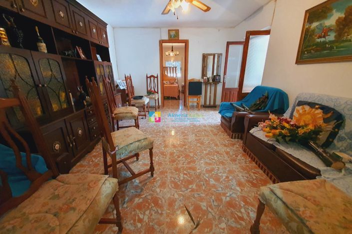 Image No.30-3 Bed Country House for sale