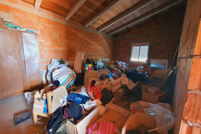 Image No.38-3 Bed Country House for sale