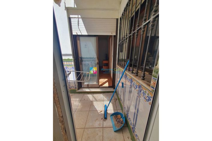 Image No.15-4 Bed Townhouse for sale