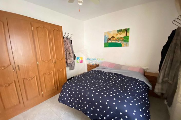 Image No.6-4 Bed Townhouse for sale