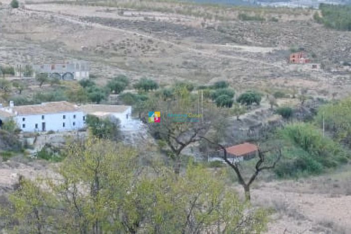 Image No.4-7 Bed Country House for sale