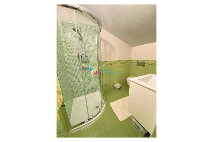 Image No.47-7 Bed Country House for sale