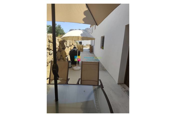 Image No.8-7 Bed Country House for sale