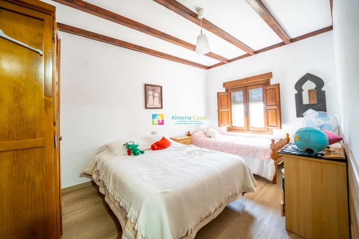 Image No.13-Maison de campagne de 5 chambres à vendre à Cantoria