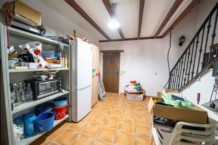 Image No.19-5 Bed Country House for sale