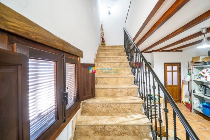 Image No.20-Maison de campagne de 5 chambres à vendre à Cantoria