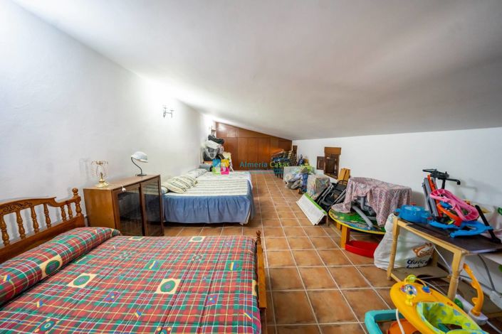 Image No.25-Maison de campagne de 5 chambres à vendre à Cantoria