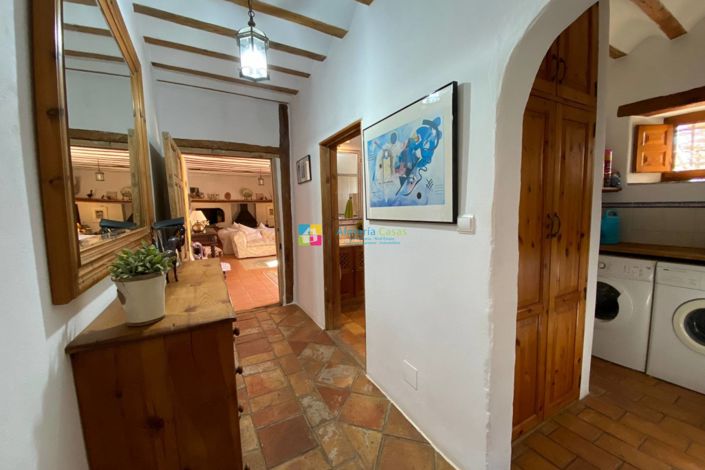 Image No.16-8 Bed Country House for sale