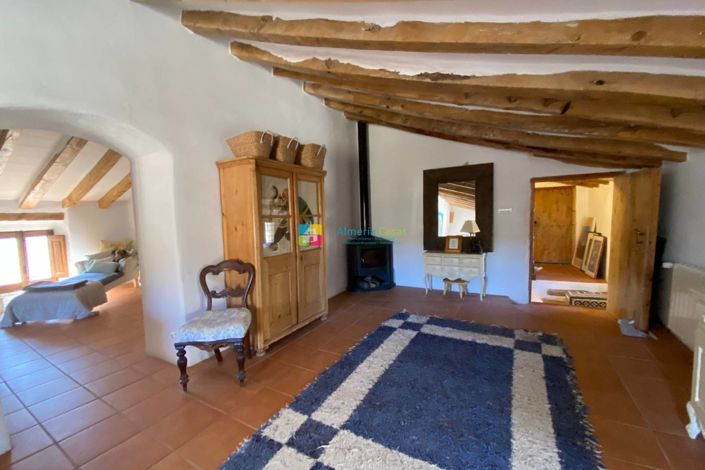 Image No.34-8 Bed Country House for sale