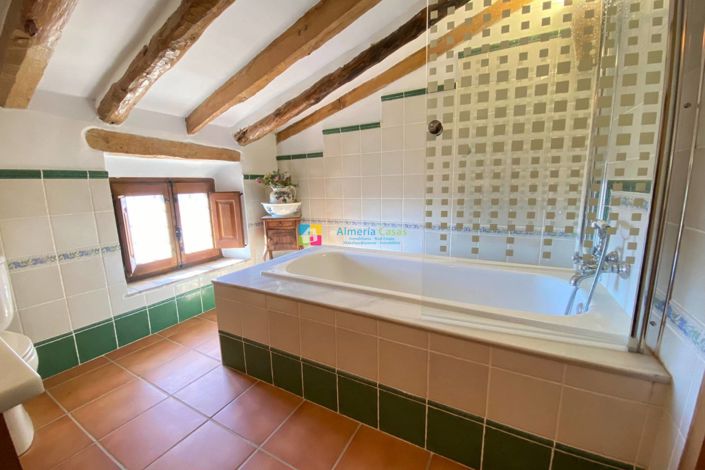 Image No.45-8 Bed Country House for sale