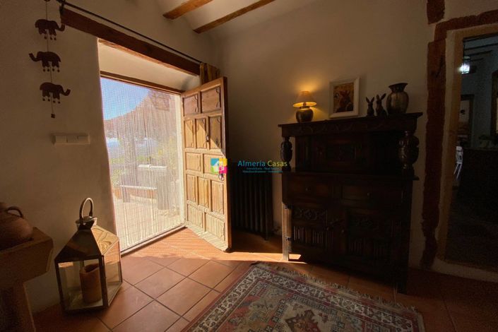 Image No.46-8 Bed Country House for sale