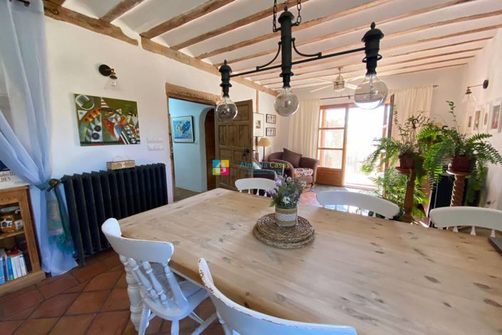 Image No.9-8 Bed Country House for sale