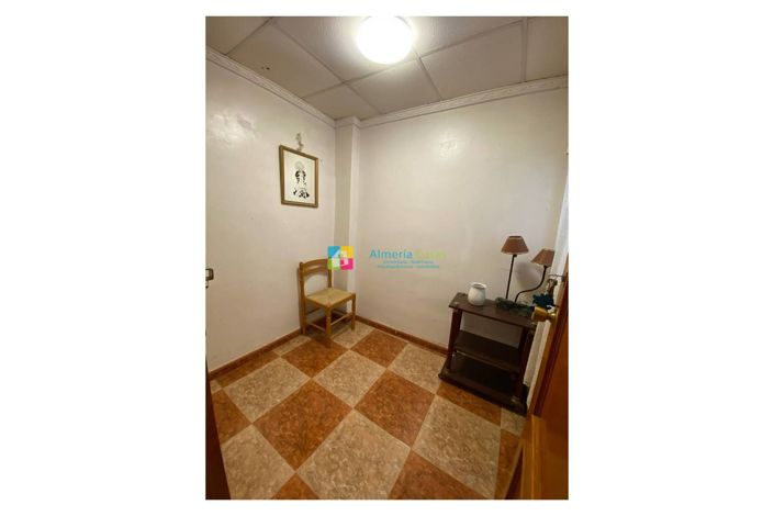 Image No.23-4 Bed Townhouse for sale