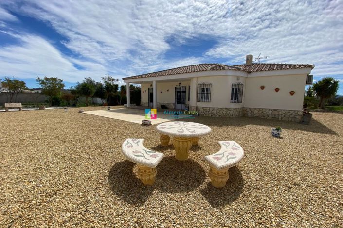 Image No.1-Villa de 3 chambres à vendre à Albox