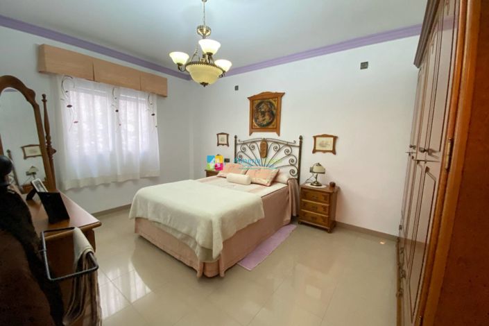 Image No.23-4 Bed Duplex for sale