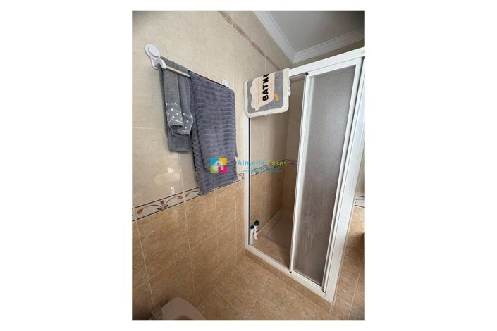 Image No.17-7 Bed Townhouse for sale