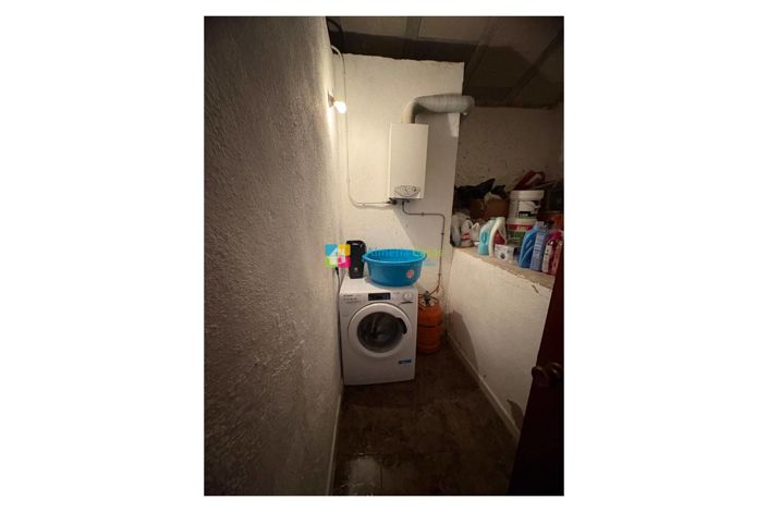 Image No.19-7 Bed Townhouse for sale