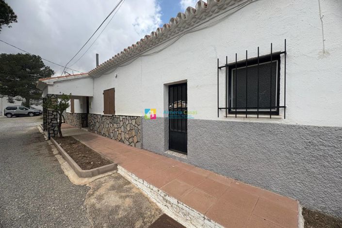 Image No.4-3 Bed Country House for sale