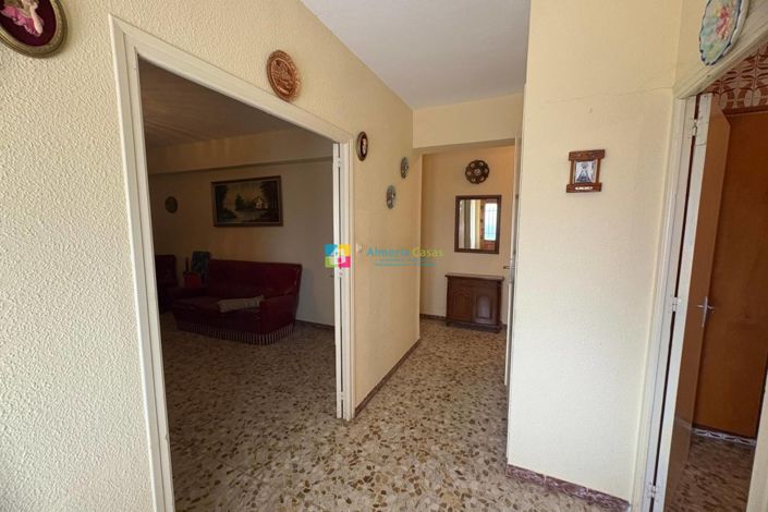 Image No.9-3 Bed Country House for sale