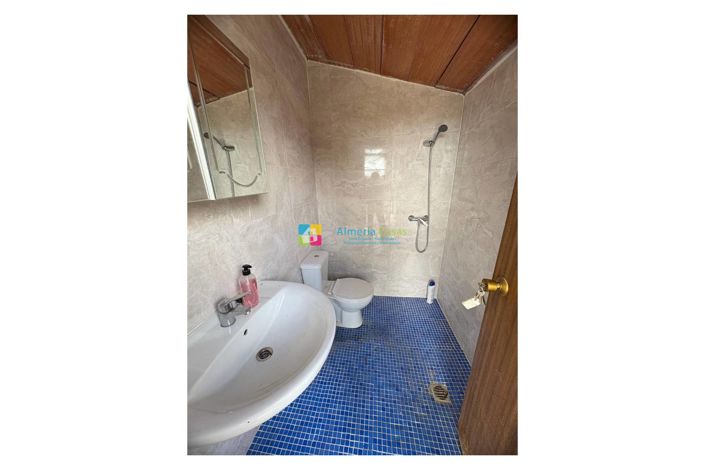 Image No.14-2 Bed Country House for sale