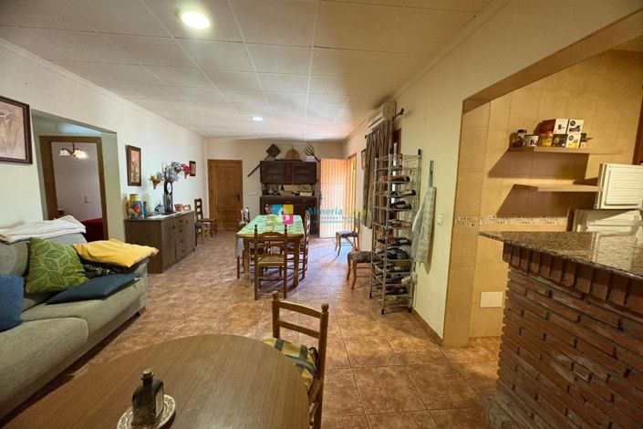 Image No.9-2 Bed Country House for sale