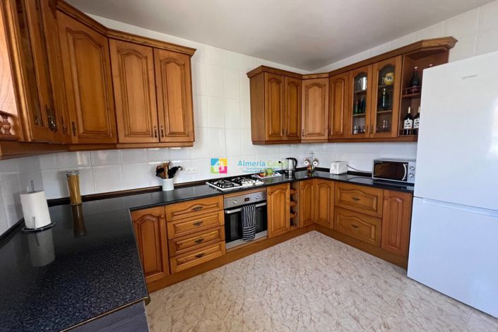 Image No.10-4 Bed Villa for sale