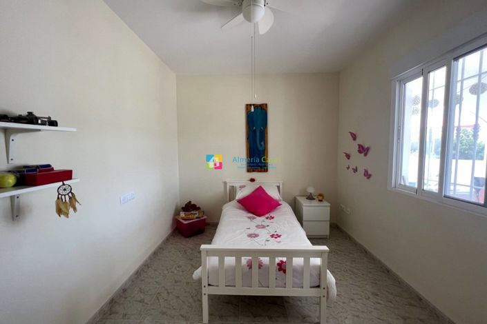 Image No.21-4 Bed Villa for sale