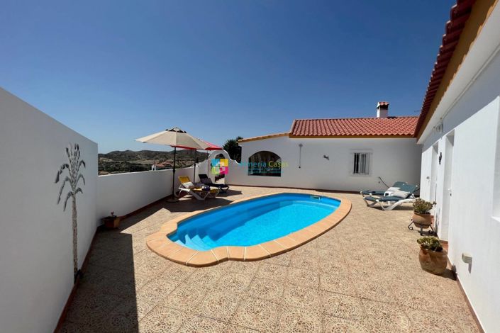 Image No.23-4 Bed Villa for sale