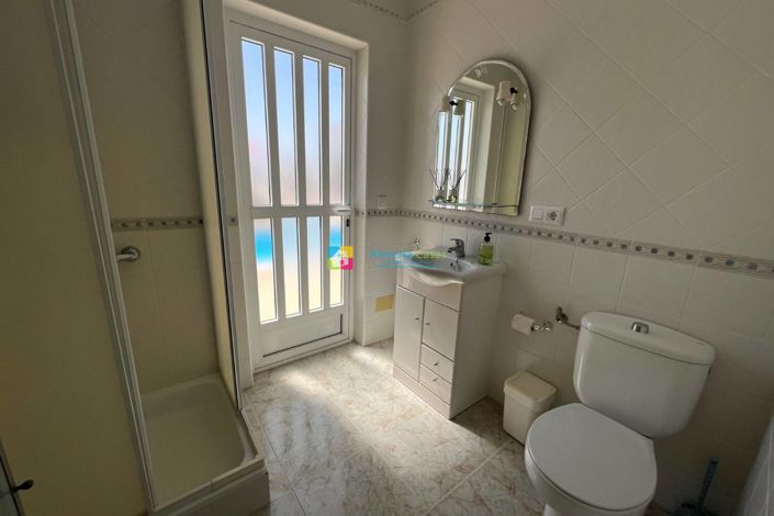 Image No.31-4 Bed Villa for sale