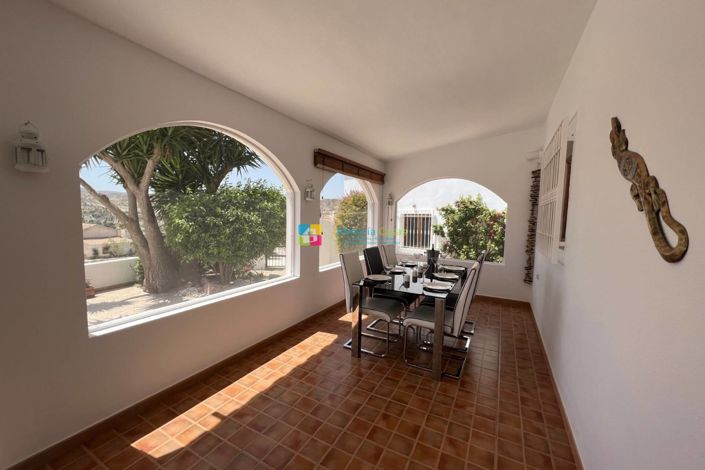 Image No.4-4 Bed Villa for sale