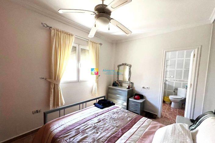 Image No.16-5 Bed Villa for sale