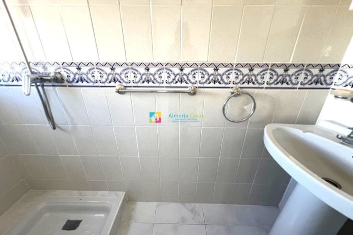 Image No.23-5 Bed Villa for sale