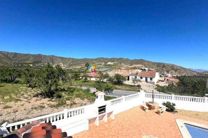 Image No.28-5 Bed Villa for sale