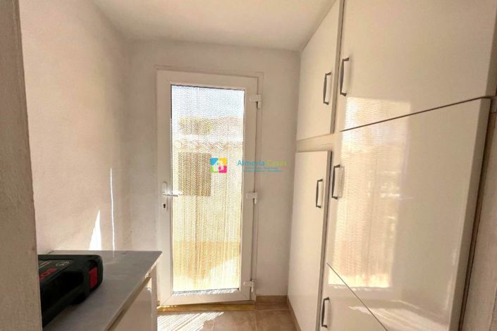 Image No.9-5 Bed Villa for sale