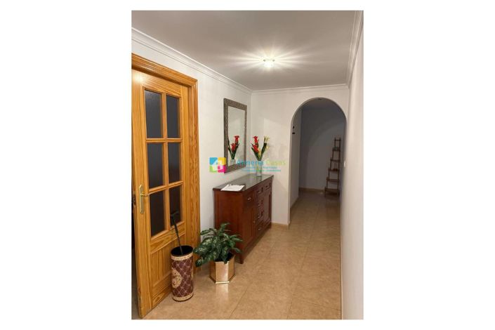 Image No.1-3 Bed Apartment for sale