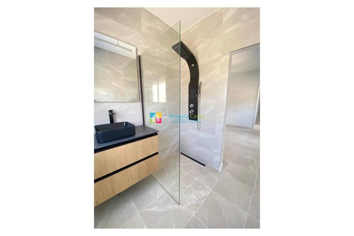 Image No.20-Villa de 4 chambres à vendre à Zurgena